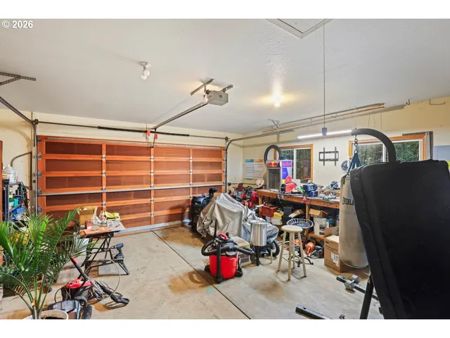 $525,000 | 372 Thornbrook Drive, Merlin, OR 97532