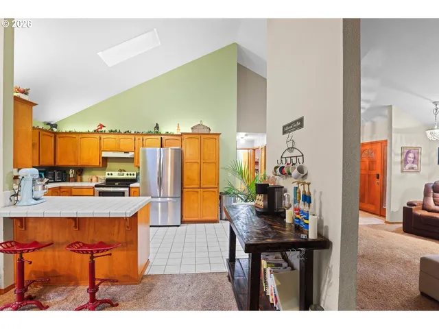 $525,000 | 372 Thornbrook Drive, Merlin, OR 97532