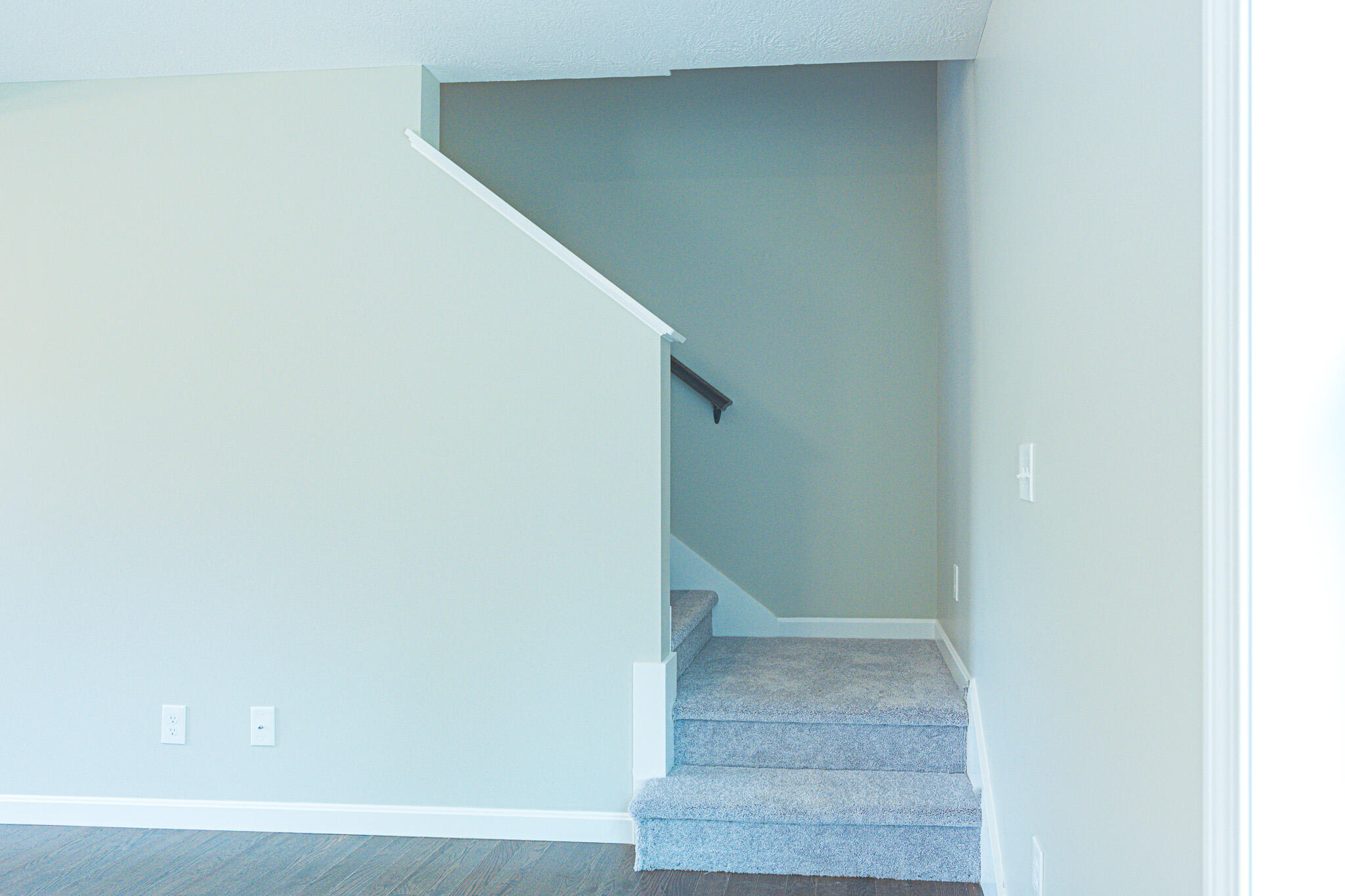 5 Blaine Road, Unit 104 Saco, ME 04072 - Photo 16 of 50 To Upstairs