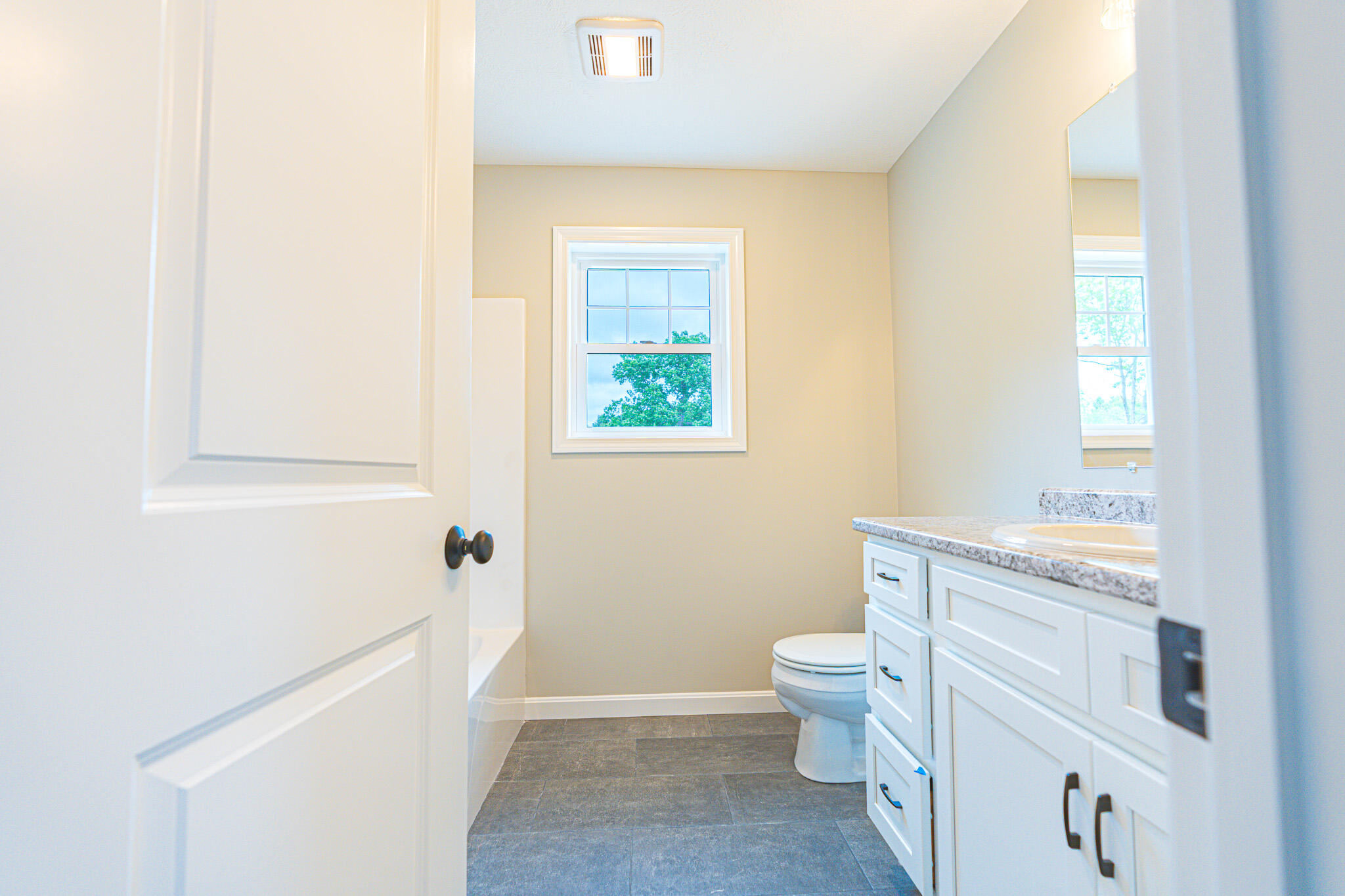 5 Blaine Road, Unit 104 Saco, ME 04072 - Photo 18 of 50 Second Floor Bath