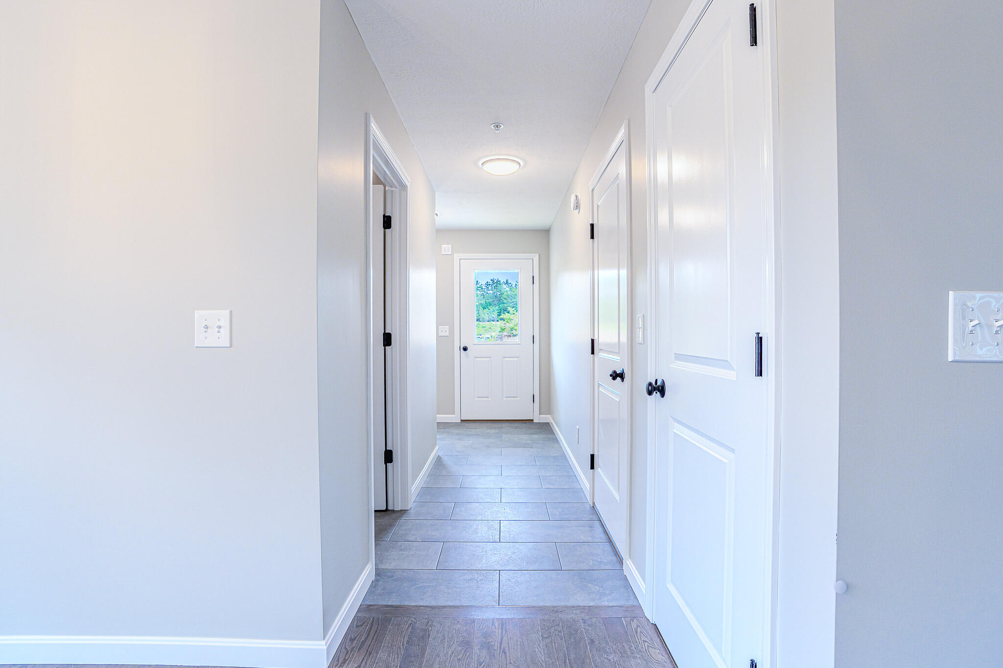 5 Blaine Road, Unit 104 Saco, ME 04072 - Photo 5 of 50 Entry Hall