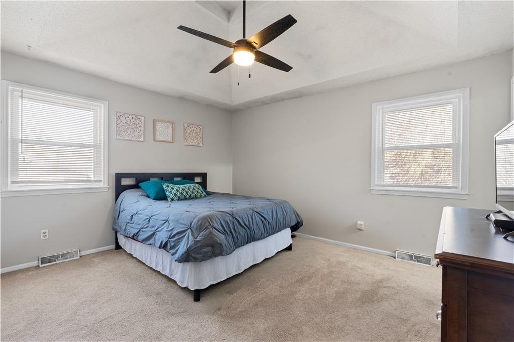 1324 Southwest 22nd Street Blue Springs, MO 64015 - Photo 17 of 41