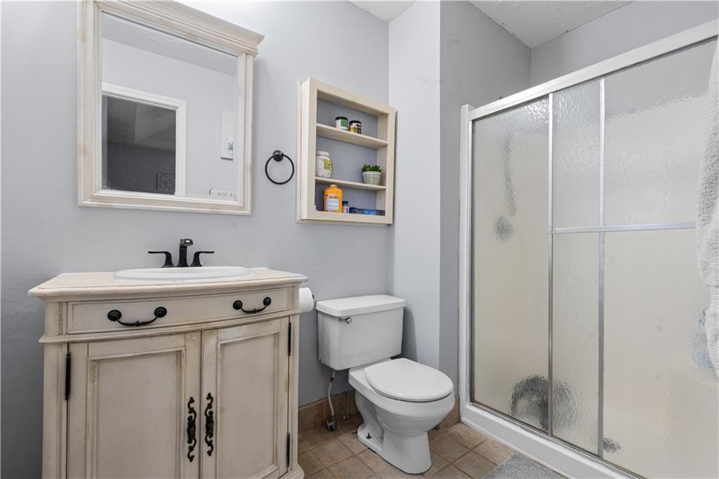 1324 Southwest 22nd Street Blue Springs, MO 64015 - Photo 18 of 41