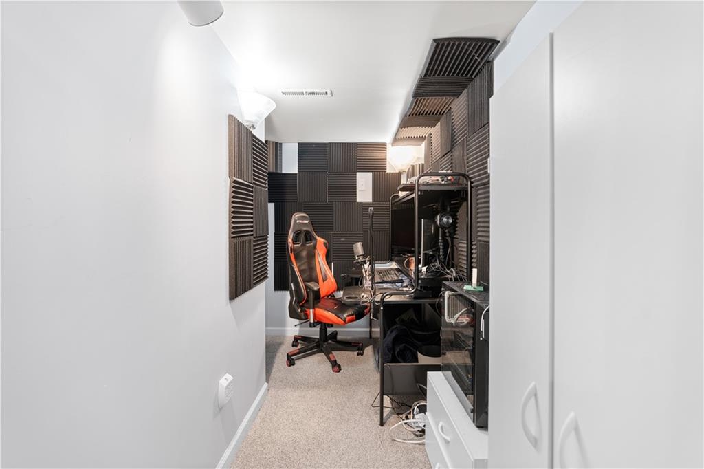 1324 Southwest 22nd Street Blue Springs, MO 64015 - Photo 31 of 41