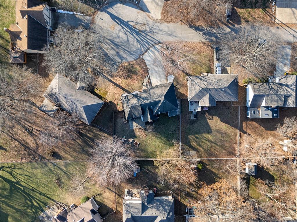 1324 Southwest 22nd Street Blue Springs, MO 64015 - Photo 38 of 41