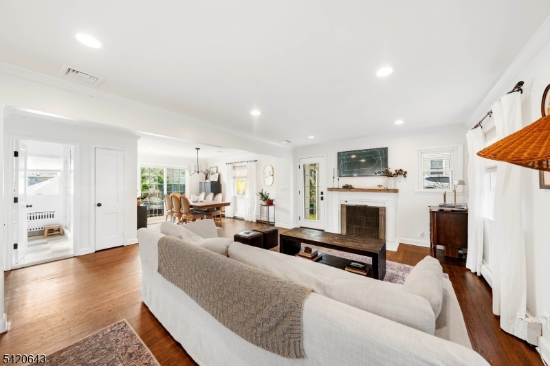 1341 Birch Hill Road Mountainside, NJ 07092 - Photo 3 of 24