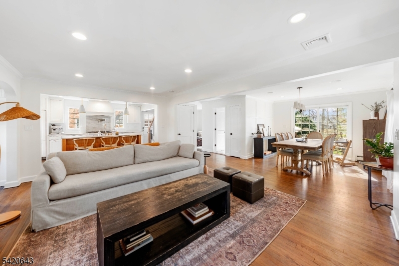 1341 Birch Hill Road Mountainside, NJ 07092 - Photo 10 of 24