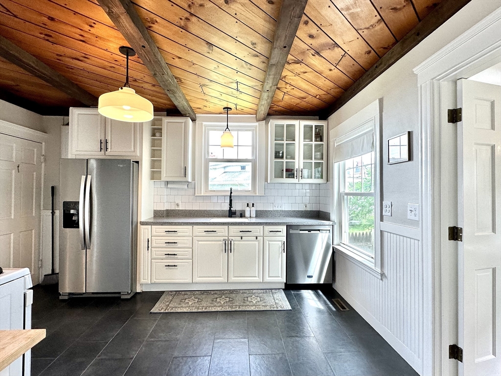 112 Castle Road Nahant, MA 01908 - Photo 13 of 42 Gallery Image 13