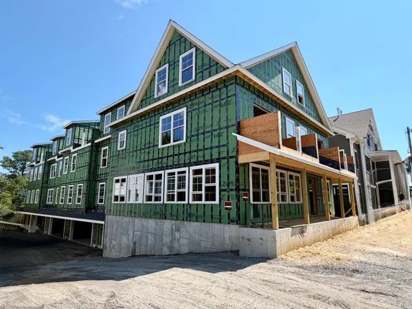 $1,195,000 | 294 York Street, Unit 3, York, ME 03909