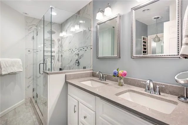 $2,450,000 | 180 Cottontail Drive, Portsmouth, RI 02871