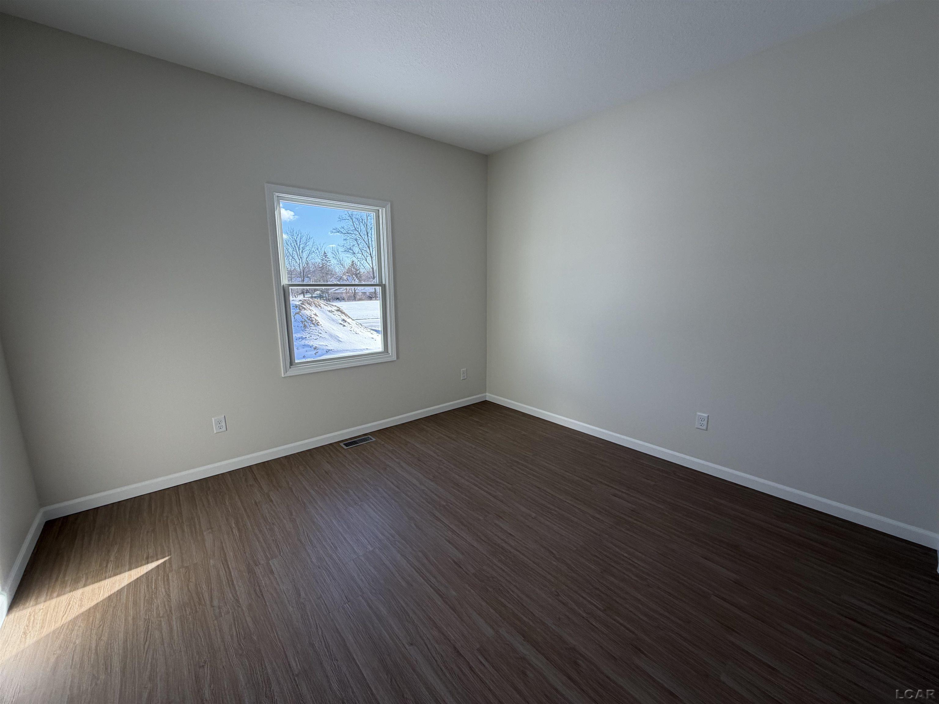 4173 Evergreen Road Adrian, MI 49221 - Photo 9 of 24