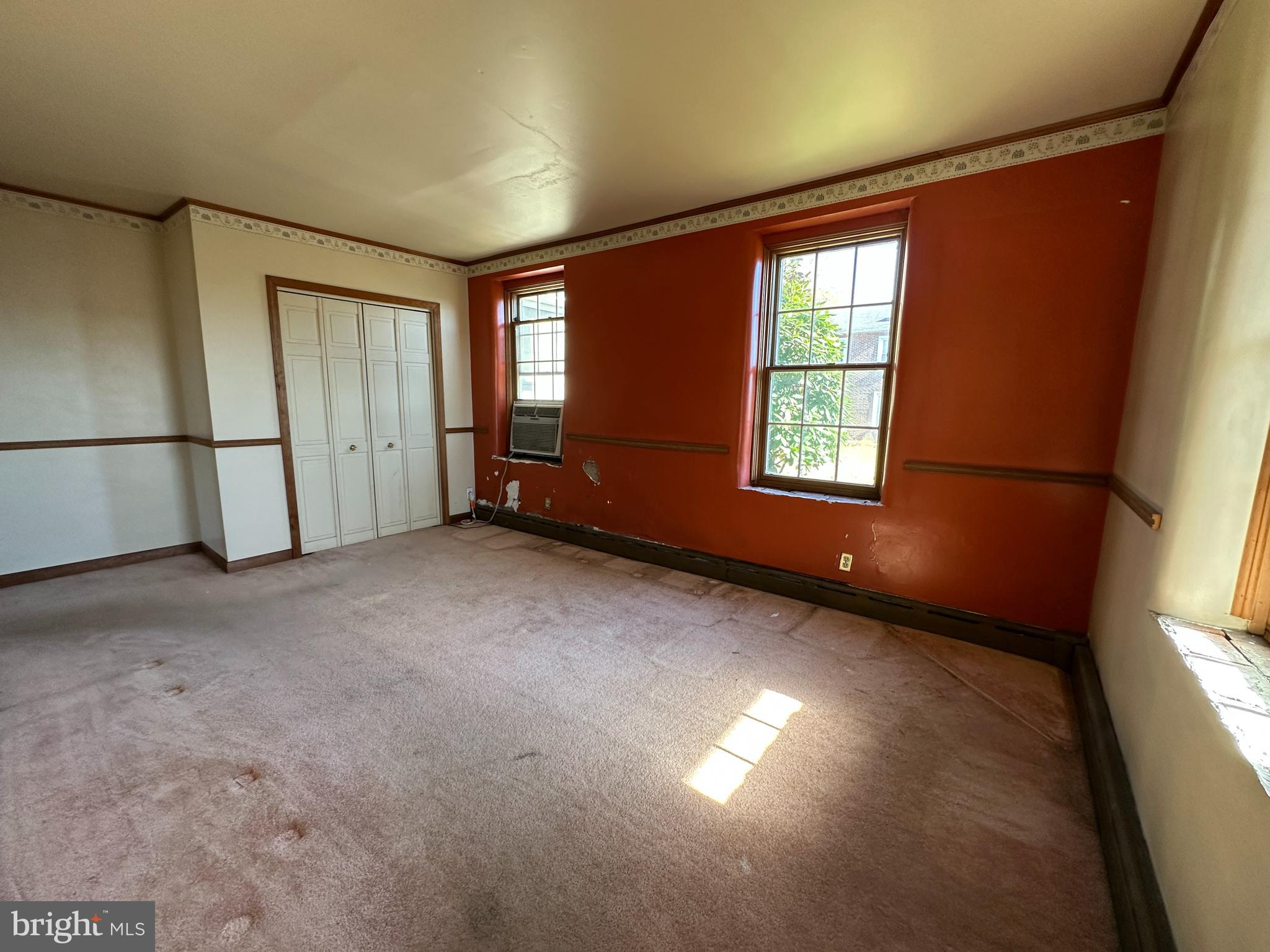 21 Big Road Schwenksville, PA 19473 - Photo 26 of 61 an empty room with windows and closet
