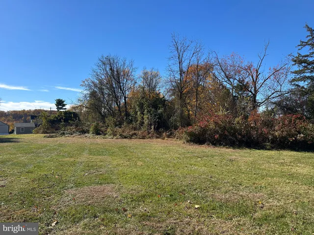 $415,000 | 21 Big Road, Schwenksville, PA 19473