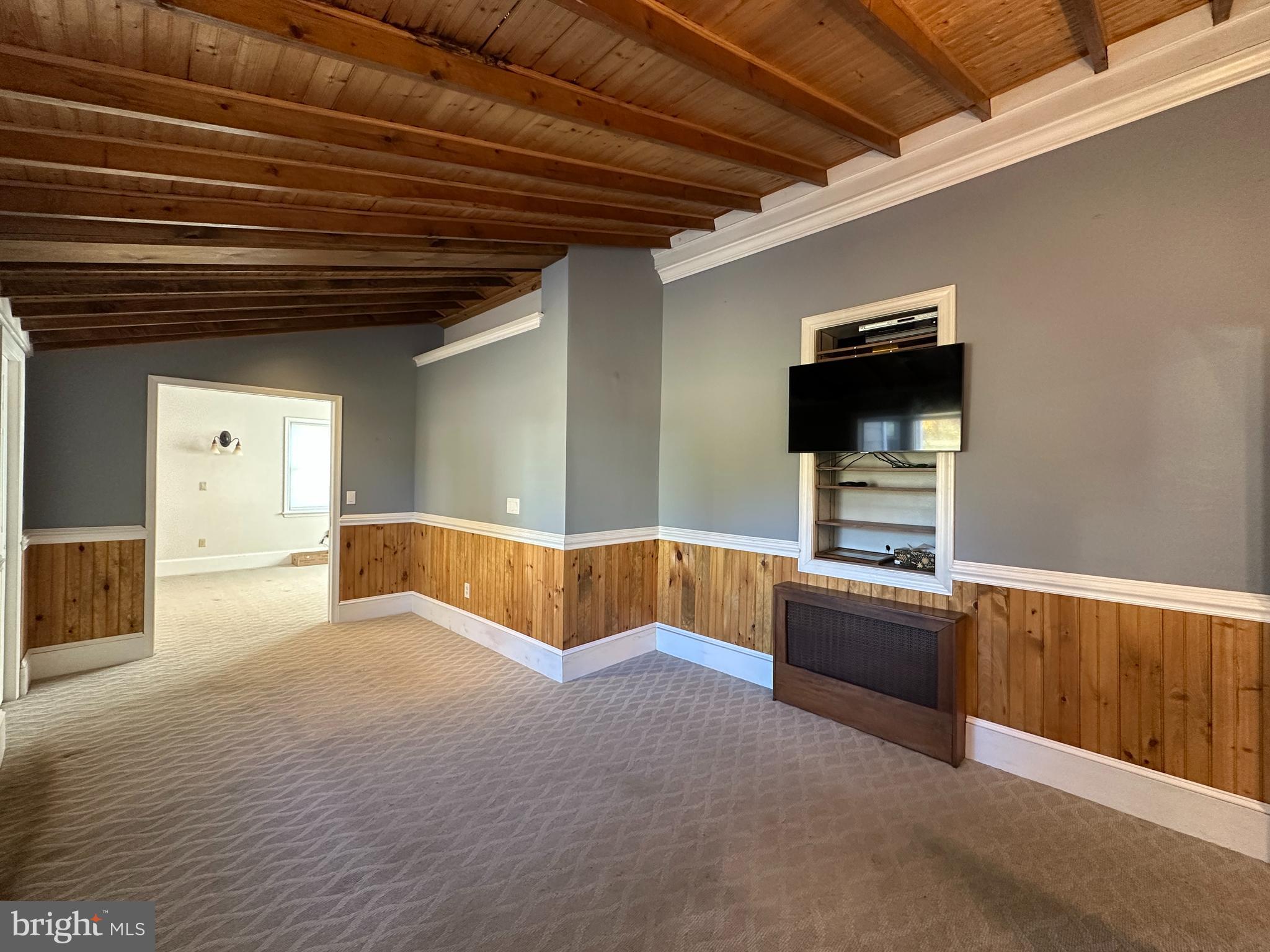 21 Big Road Schwenksville, PA 19473 - Photo 6 of 61 Family Room