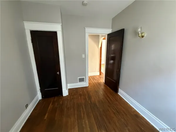 $1,750 | 319 Bryant Street, Unit 2, Buffalo, NY 14222