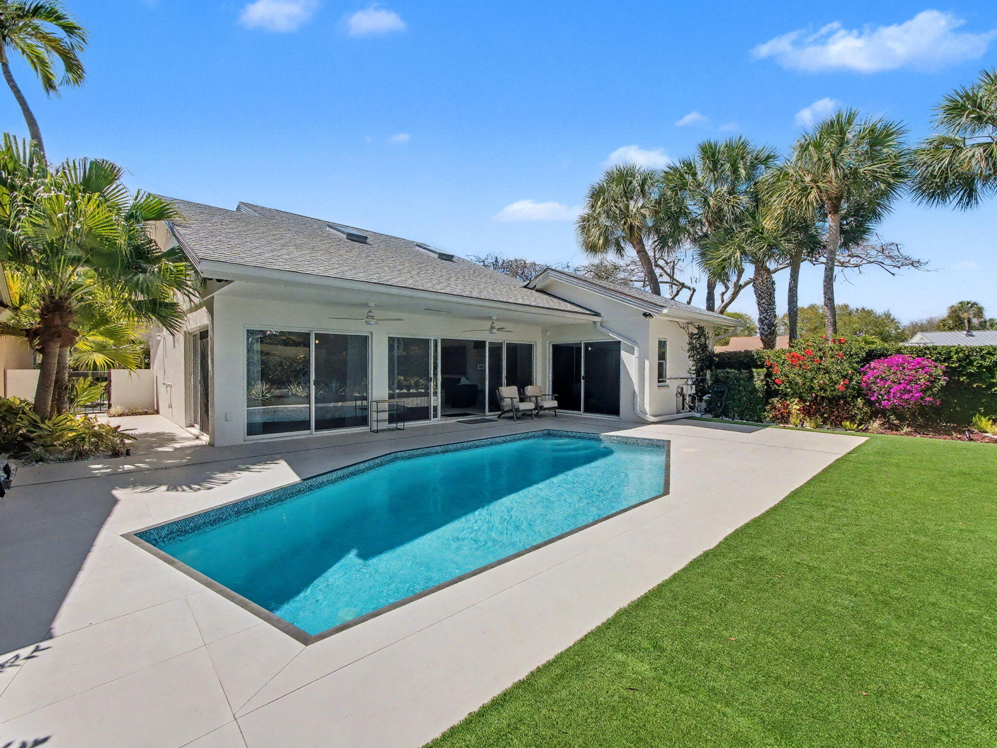 101 Dunes Edge Road Jupiter, FL 33477 - Photo 33 of 42 32-web-or-mls-031