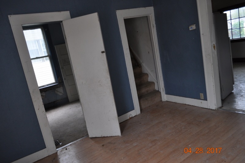 1906 Spring Street Fort Wayne, IN 46808 - Photo 4 of 15