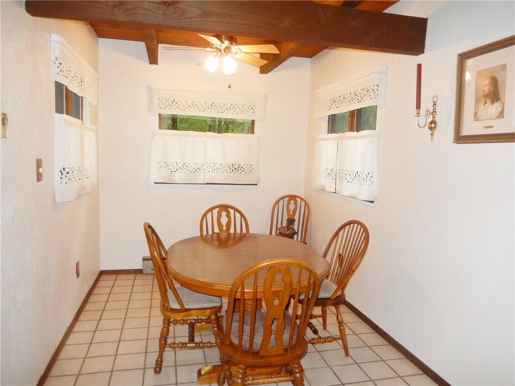 239 Walnut Road Acme, PA 15610 - Photo 6 of 25