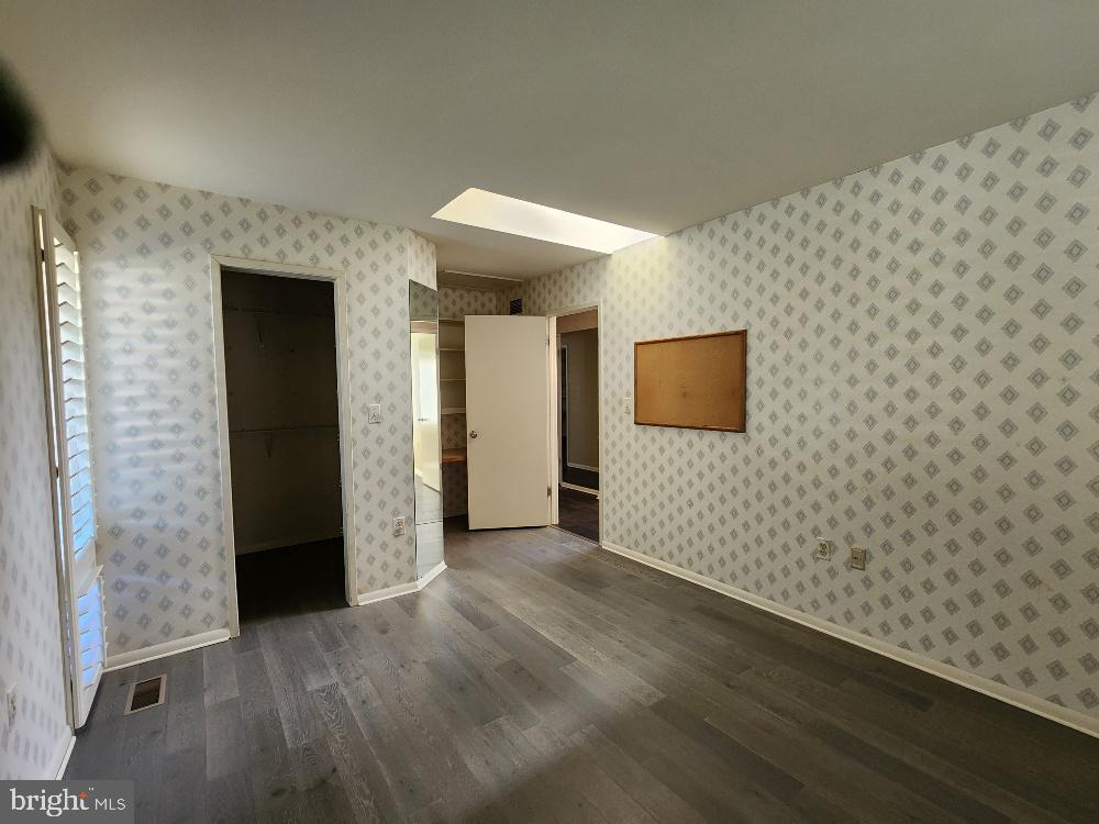 8410 Hawkins Creamery Road Gaithersburg, MD 20882 - Photo 29 of 43
