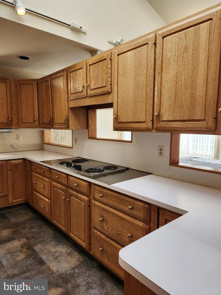 8410 Hawkins Creamery Road Gaithersburg, MD 20882 - Photo 10 of 43