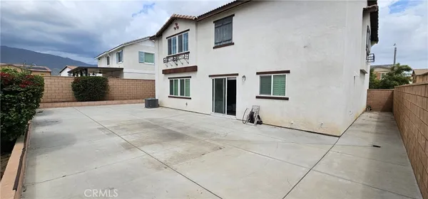 $3,300 | 6344 Gold Finch Way, Fontana, CA 92336