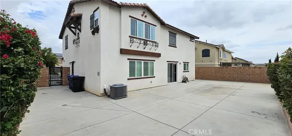 $3,300 | 6344 Gold Finch Way, Fontana, CA 92336