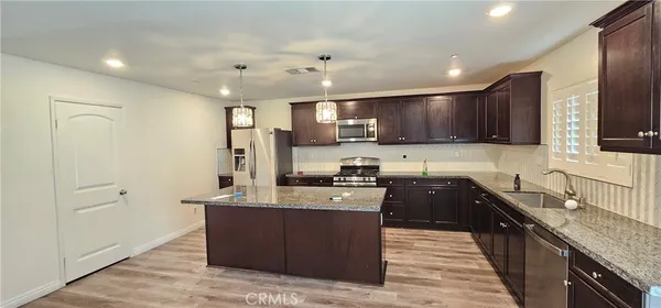 $3,300 | 6344 Gold Finch Way, Fontana, CA 92336