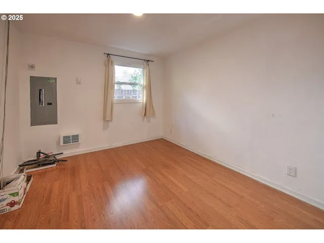 a house view with a backyard space