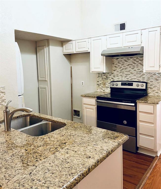 13211 Emily Road, Unit 1203 Dallas, TX 75240 - Photo 5 of 9