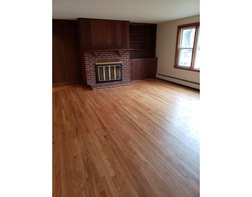 56 Colonial Road Lawrence, MA 01843 - Photo 9 of 11 Gallery Image 9