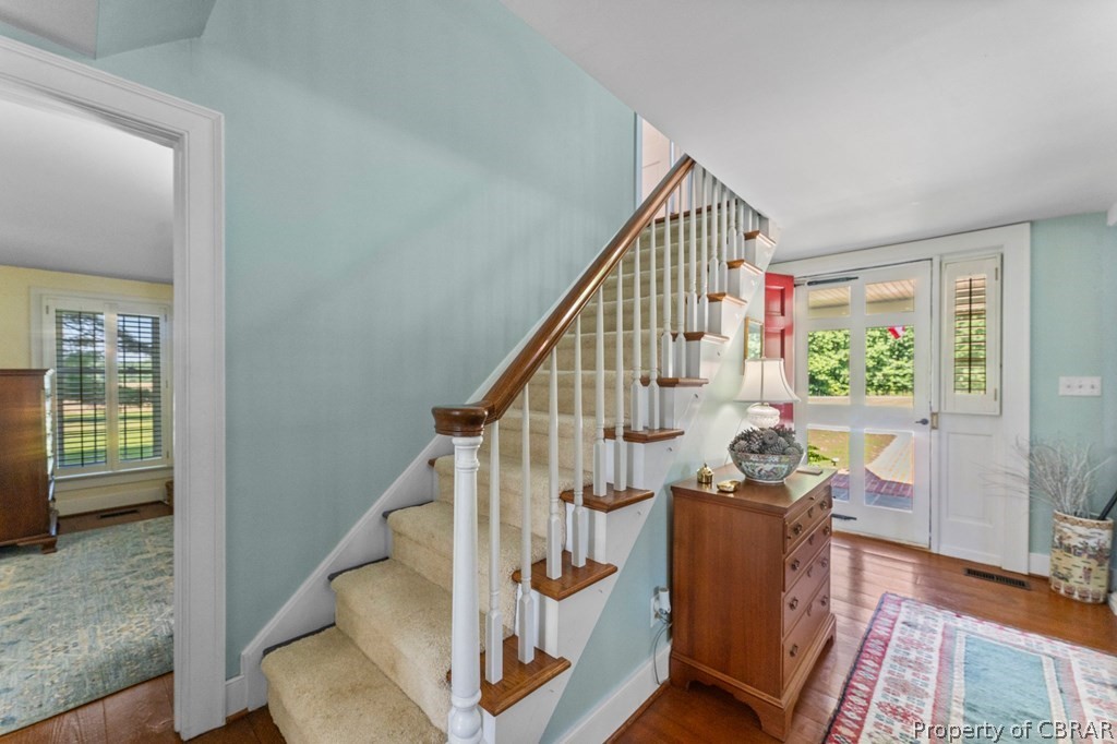 982 Owl Town Road Callao, VA 22435 - Photo 12 of 39