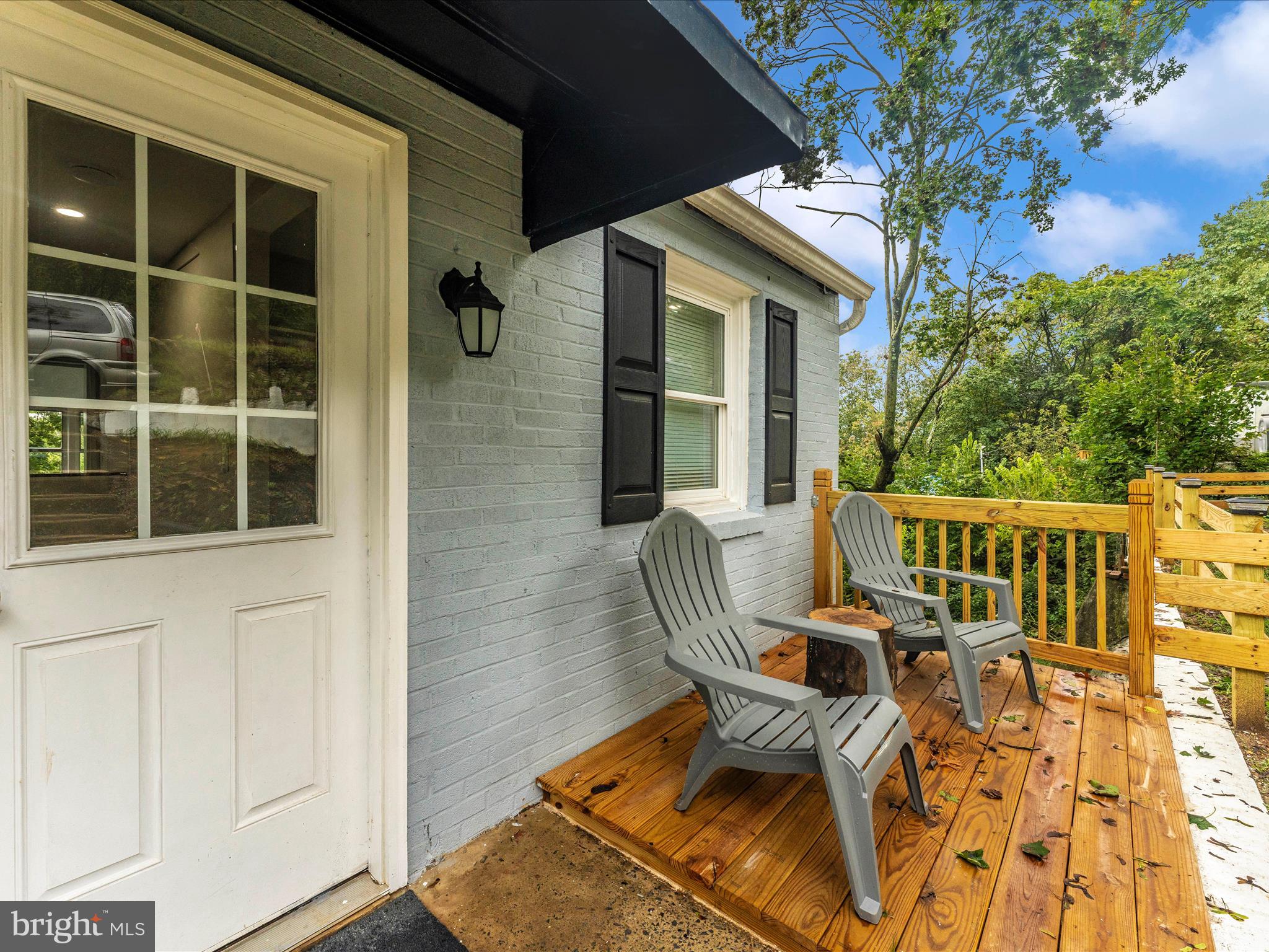 12613 Rockdale Road Clear Spring, MD 21722 - Photo 21 of 26 Front Patio