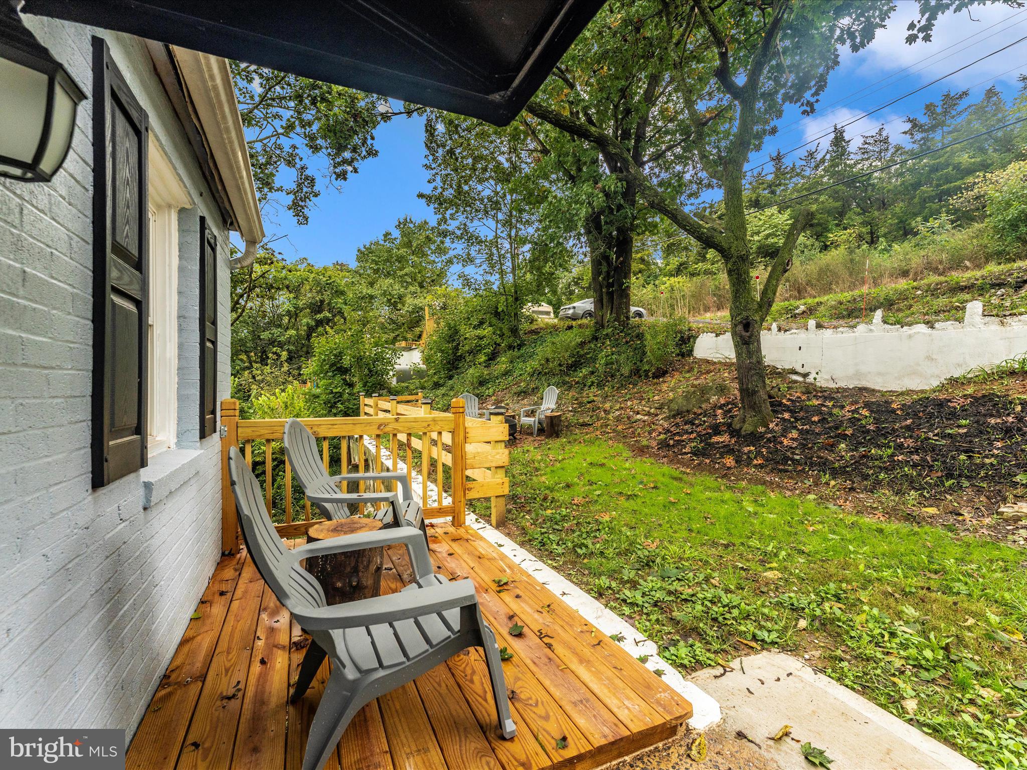 12613 Rockdale Road Clear Spring, MD 21722 - Photo 22 of 26 Front Patio