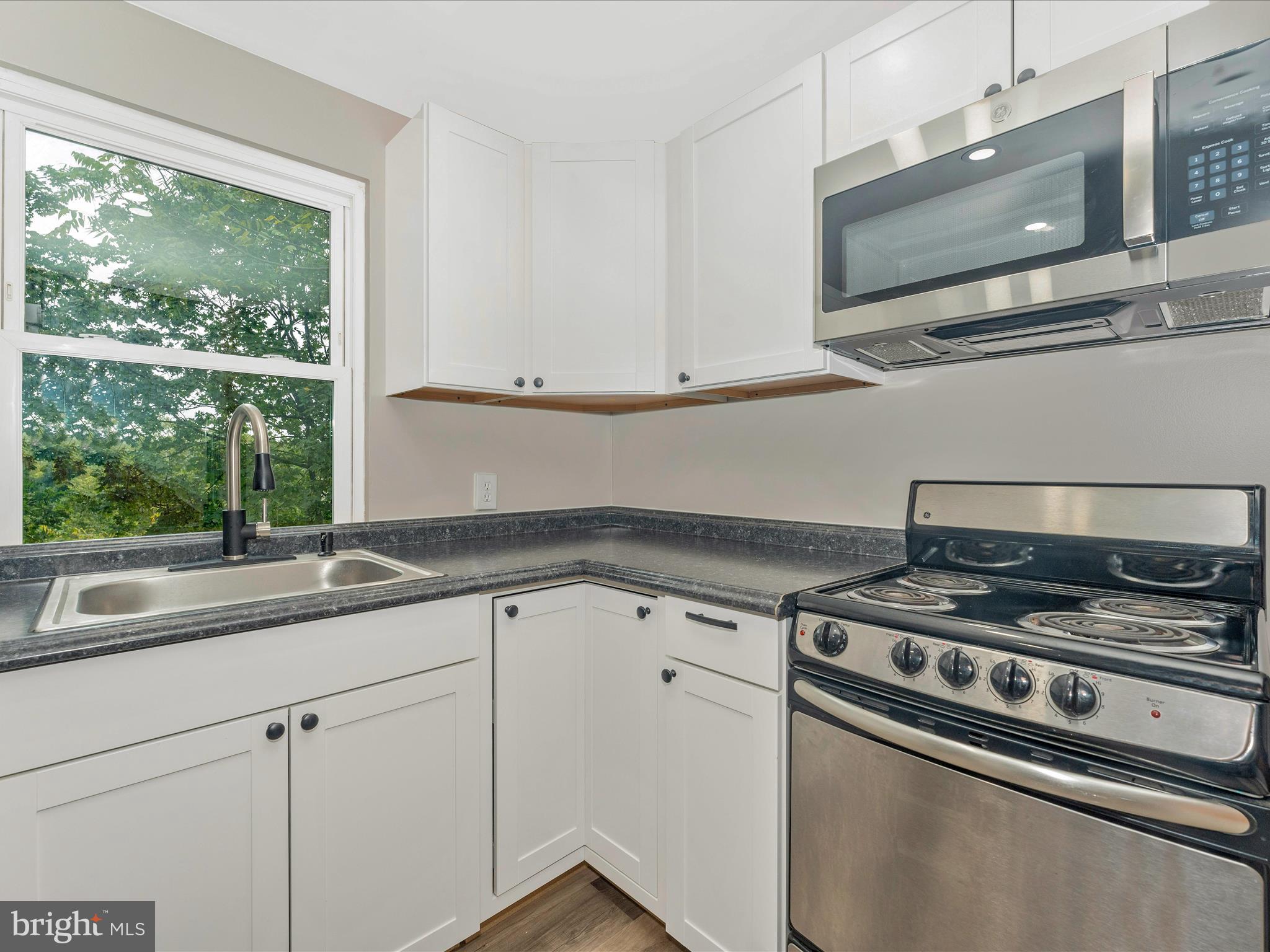 12613 Rockdale Road Clear Spring, MD 21722 - Photo 8 of 26 Kitchen