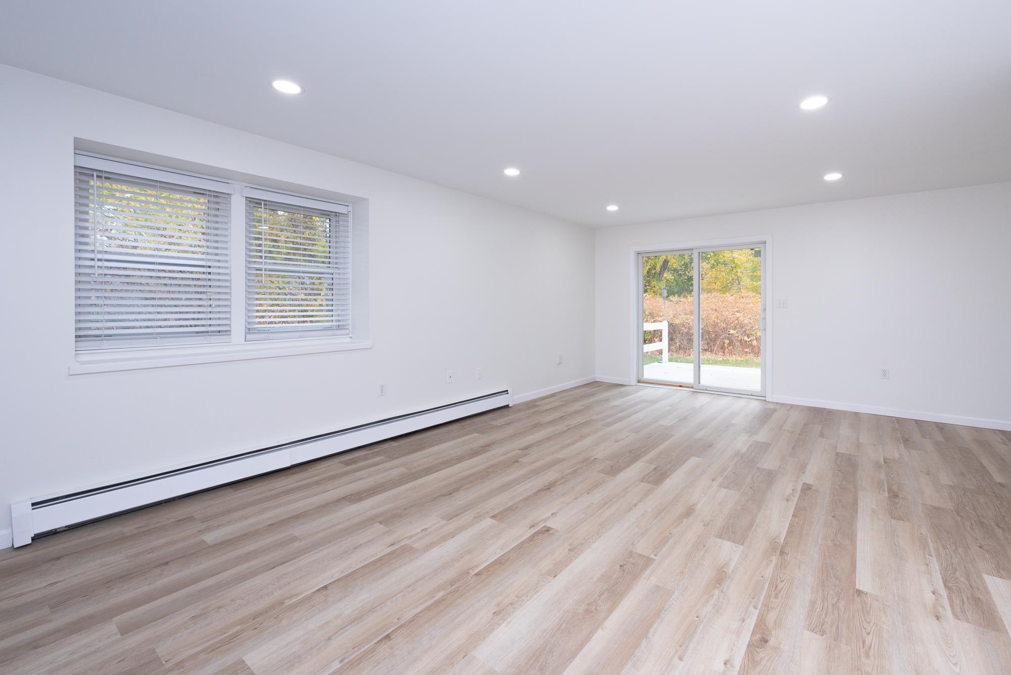 31 South Avenue, Unit L Derry, NH 03038 - Photo 13 of 27