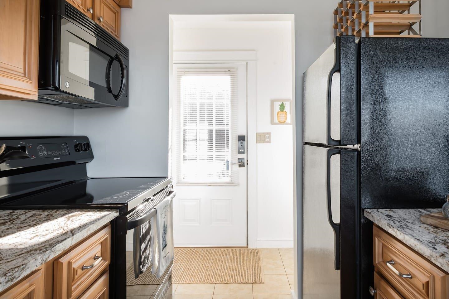 638 Bay Road Shelburne, VT 05482 - Photo 8 of 26