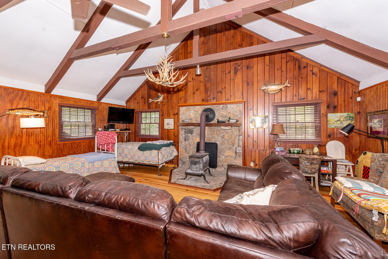 6806 Walnut Loop Road Townsend, TN 37882 - Photo 16 of 40 _DSC8830