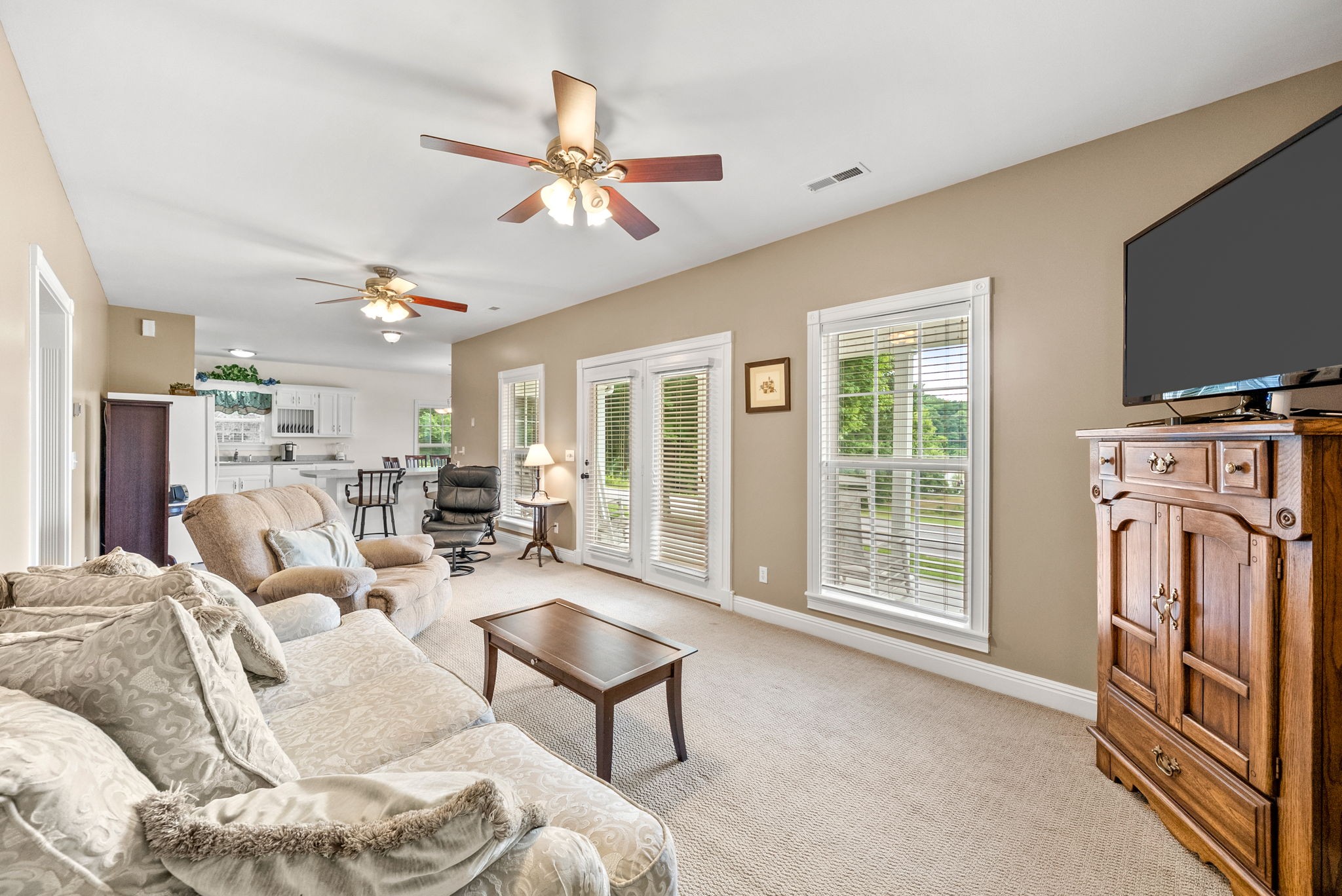 196 Wildlife Road Dover, TN 37058 - Photo 12 of 98