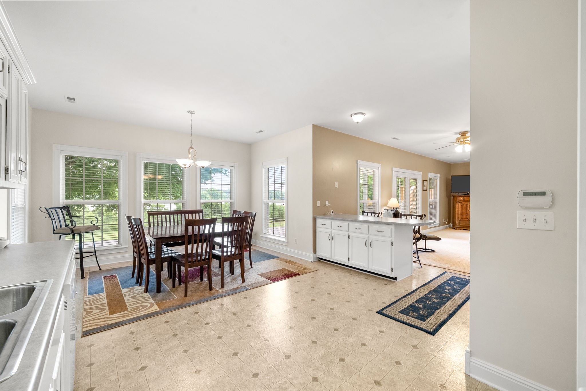 196 Wildlife Road Dover, TN 37058 - Photo 17 of 98