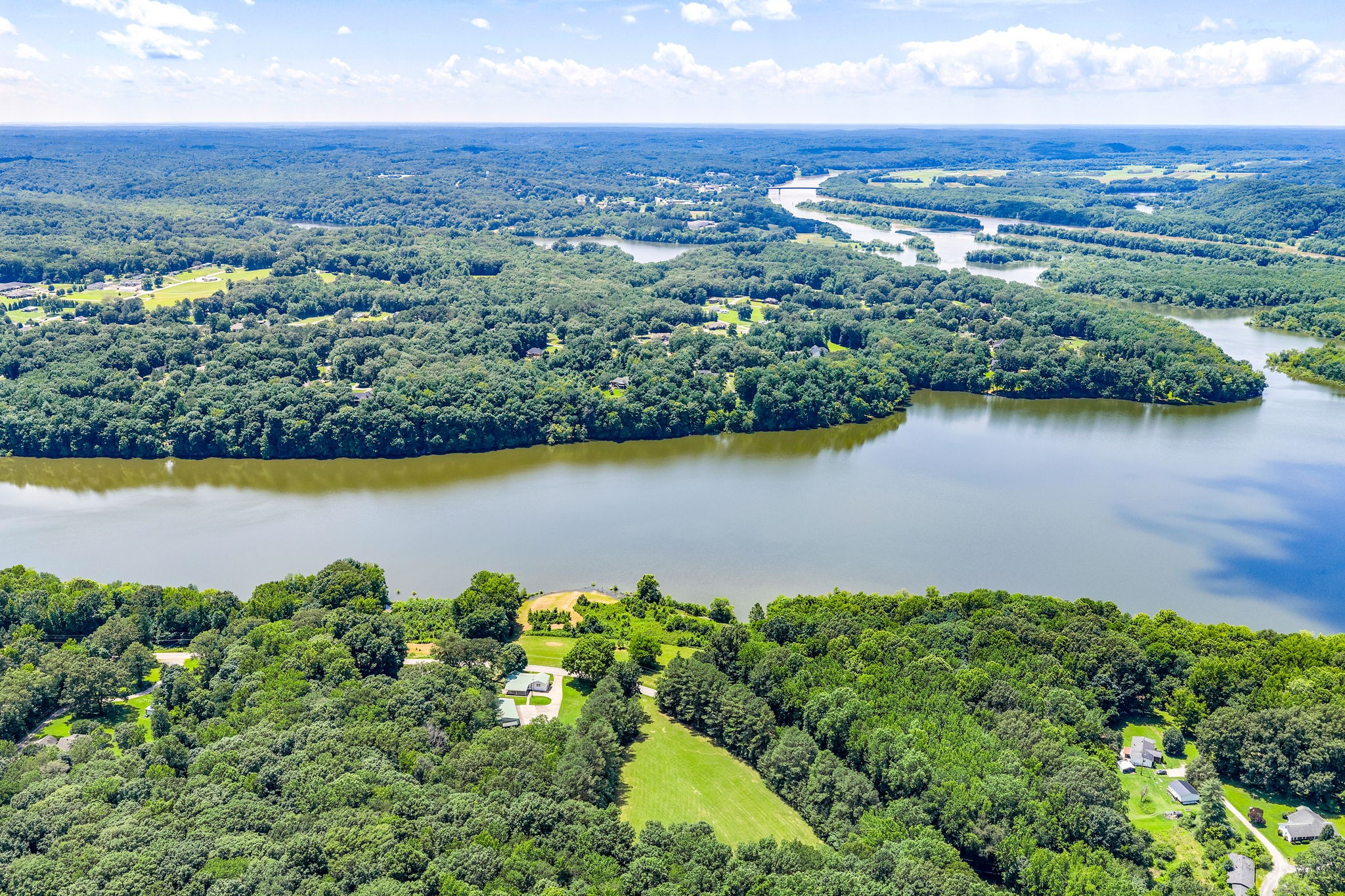 196 Wildlife Road Dover, TN 37058 - Photo 88 of 98 an aerial view of a houses with ocean view