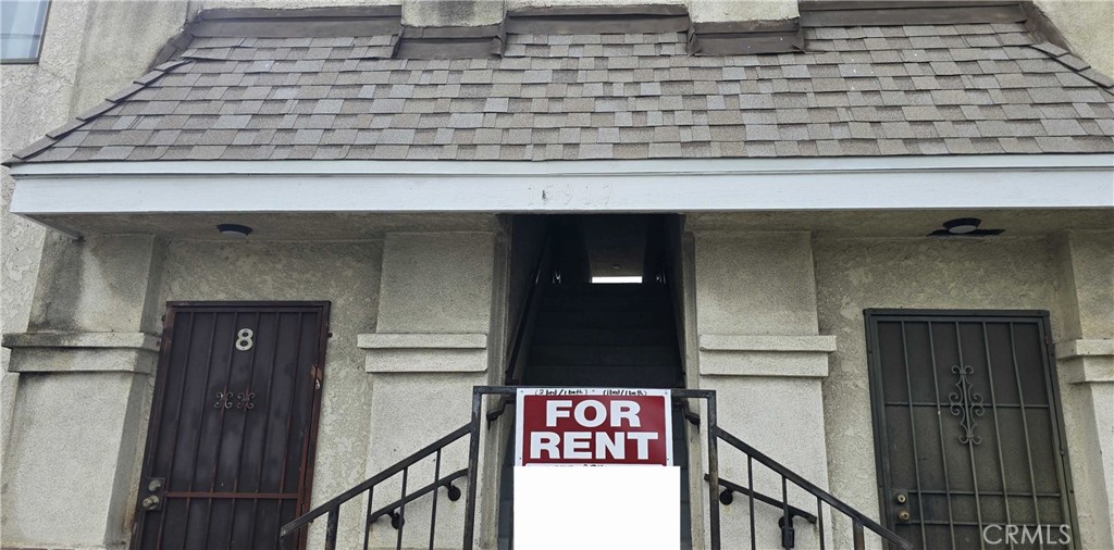 15917 Prairie Avenue, Unit 2 Lawndale, CA 90260 - Photo 10 of 10 a close view of cabinet