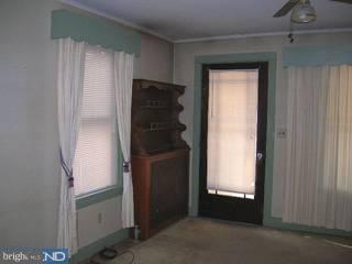 313 West Elm Street Shillington, PA 19607 - Photo 5 of 6 Gallery Image 5