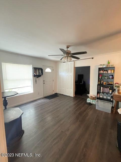 10555 Rutgers Road Jacksonville, FL 32218 - Photo 5 of 23 Entry/Dining/