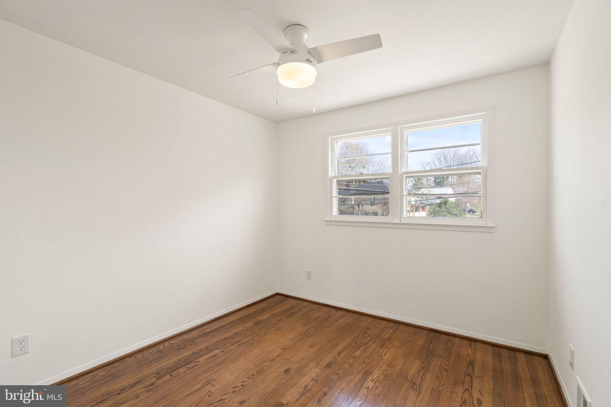 5217 Ravensworth Road Springfield, VA 22151 - Photo 23 of 37