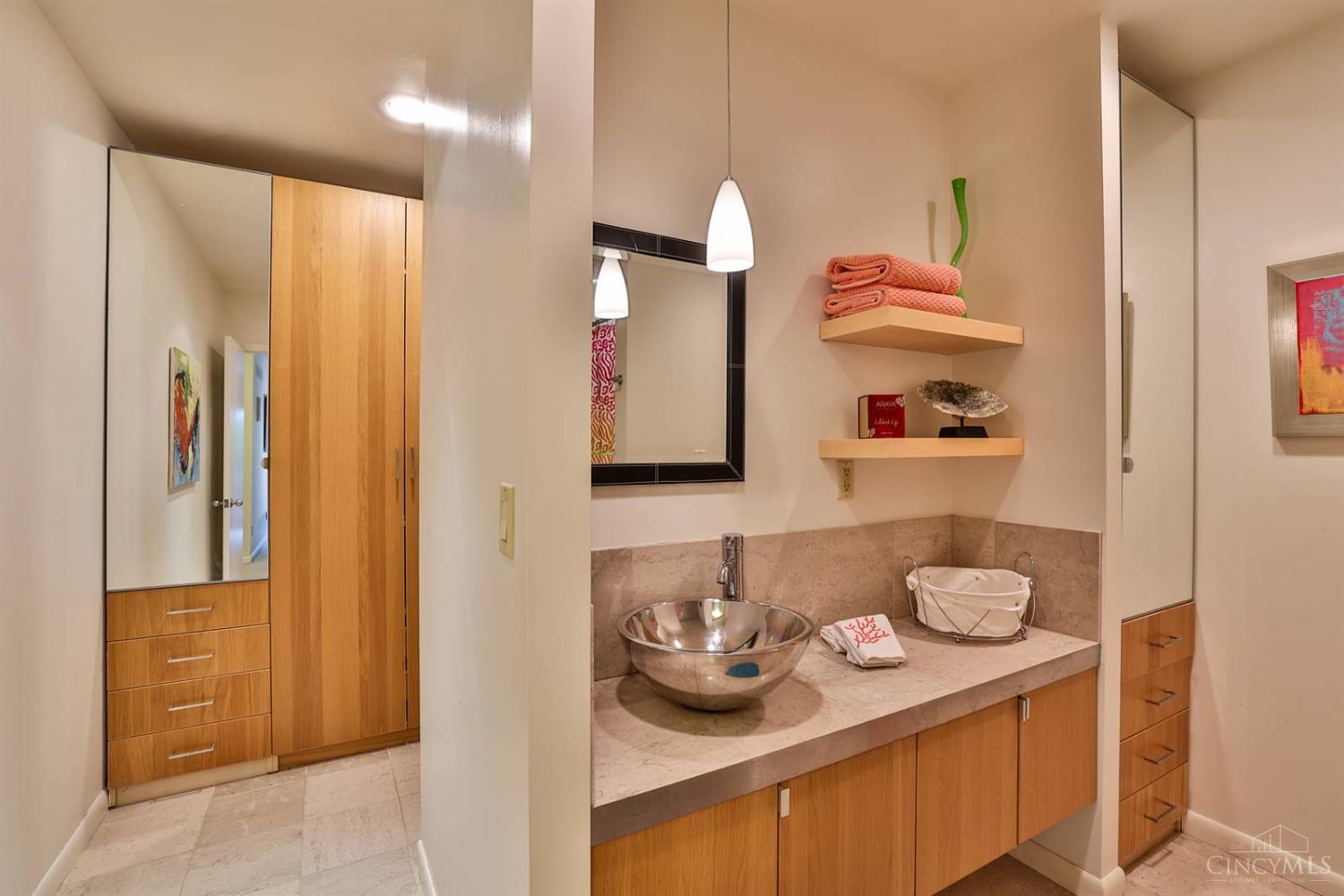 5037 Race Road Cincinnati, OH 45211 - Photo 38 of 56 Gallery Image 38