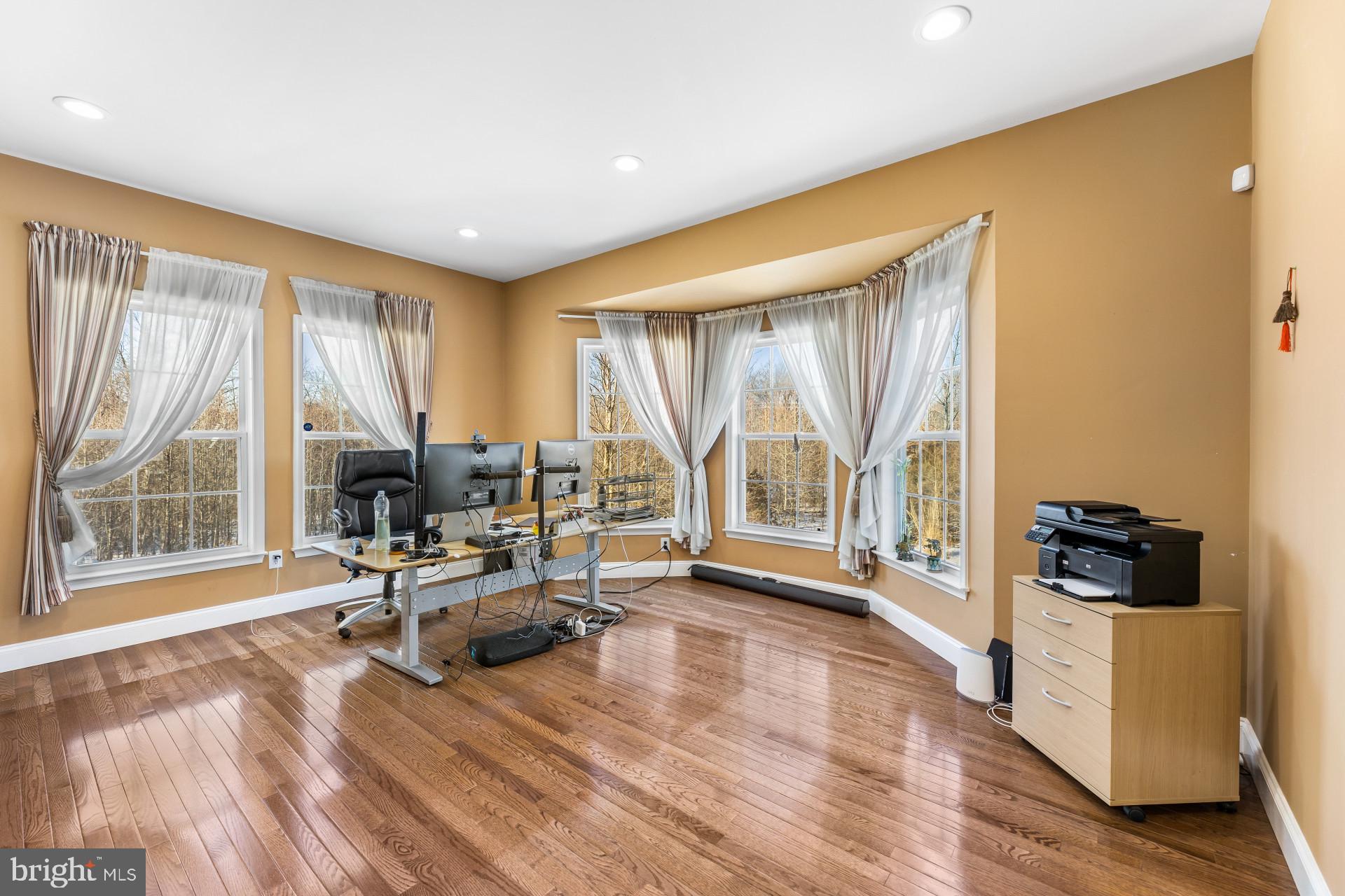 2 Sapphire Road Robbinsville, NJ 08691 - Photo 11 of 24 Gallery Image 11