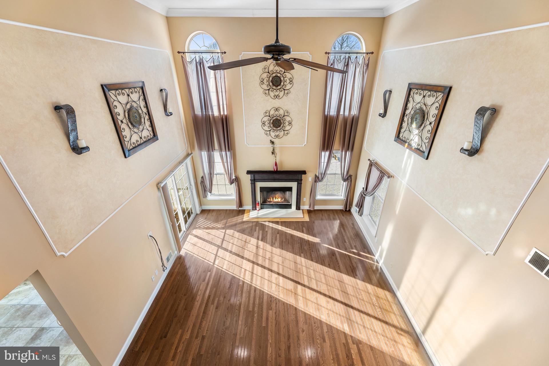 2 Sapphire Road Robbinsville, NJ 08691 - Photo 3 of 24 Gallery Image 3