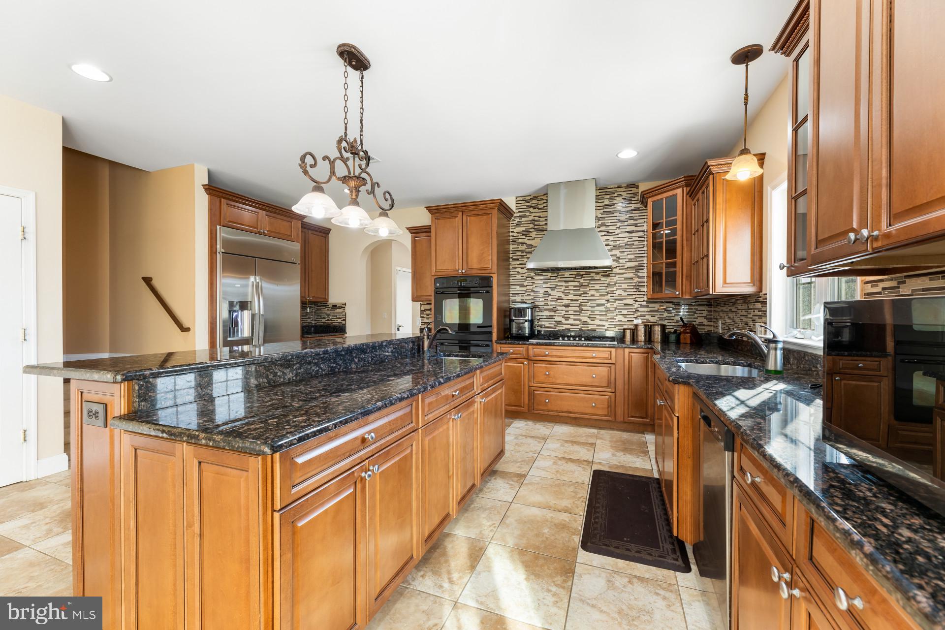 2 Sapphire Road Robbinsville, NJ 08691 - Photo 8 of 24 Gallery Image 8