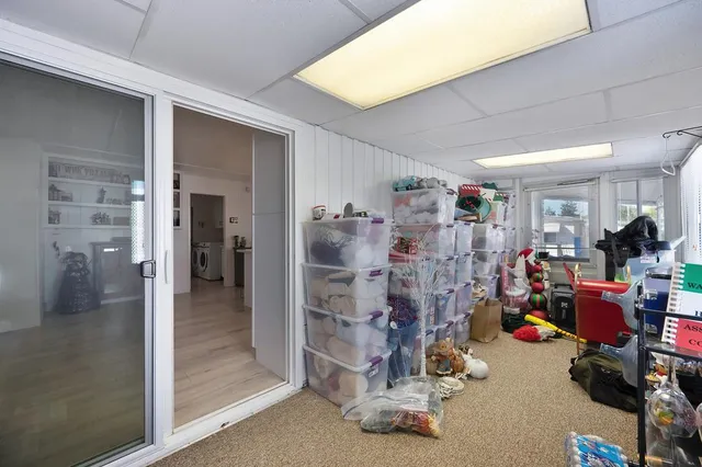 a view of yard with green space