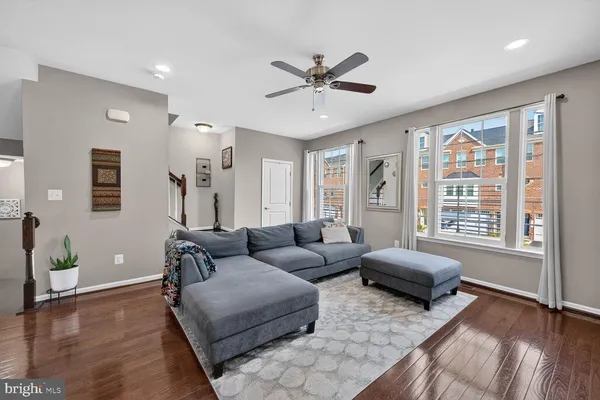 $765,000 | 25759 Double Bridle Terrace, Aldie, VA 20105